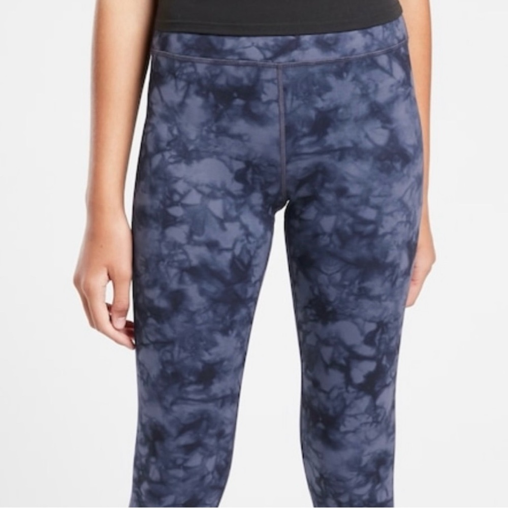 EUC Athleta Girls High Rise Chit Chat Leggings in Blue Tie-Dye XL/14